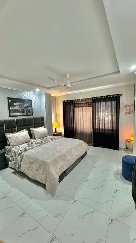 Per day 2bed full furnished flats available for rent 0