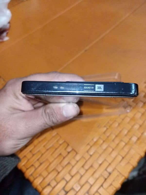 Infinix Note 30 pro With complete box Urgent Sale 14