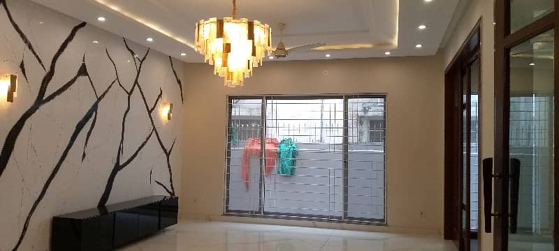 1 Kanal Brand New House For Sale 14