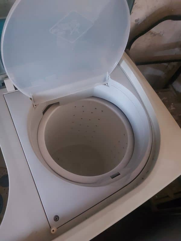 Brand New Twin TUb Washing Machine 1