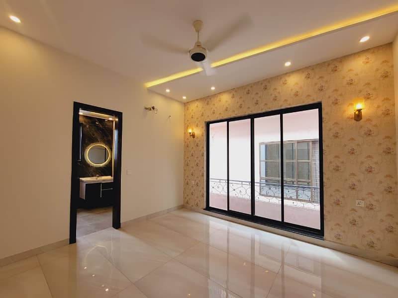 10 Maral most beautiful house for sale Statelife housing lahore 22