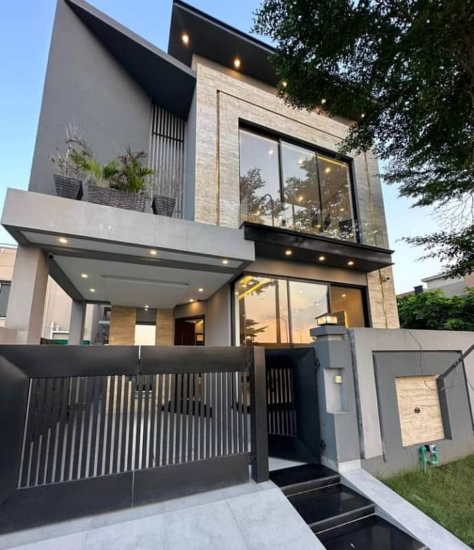 5 Maral Modern Design Style House For Sale statlife society 1