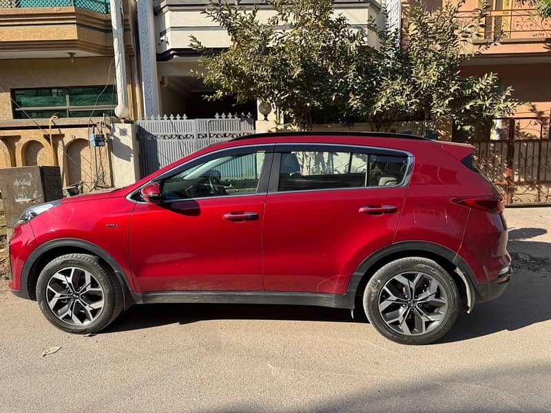 KIA Sportage AWD 2021 5