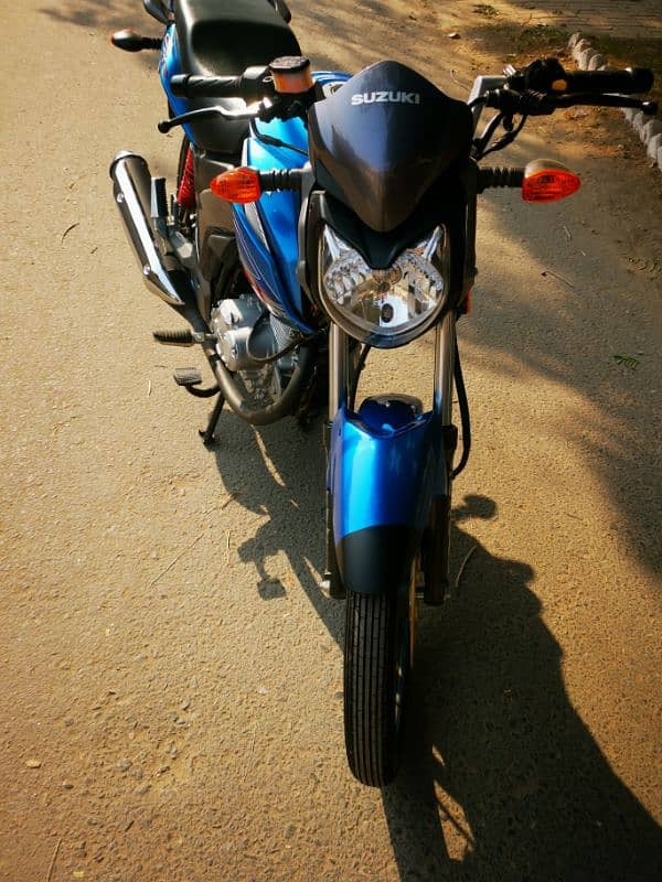 Suzuki GSx-125 10