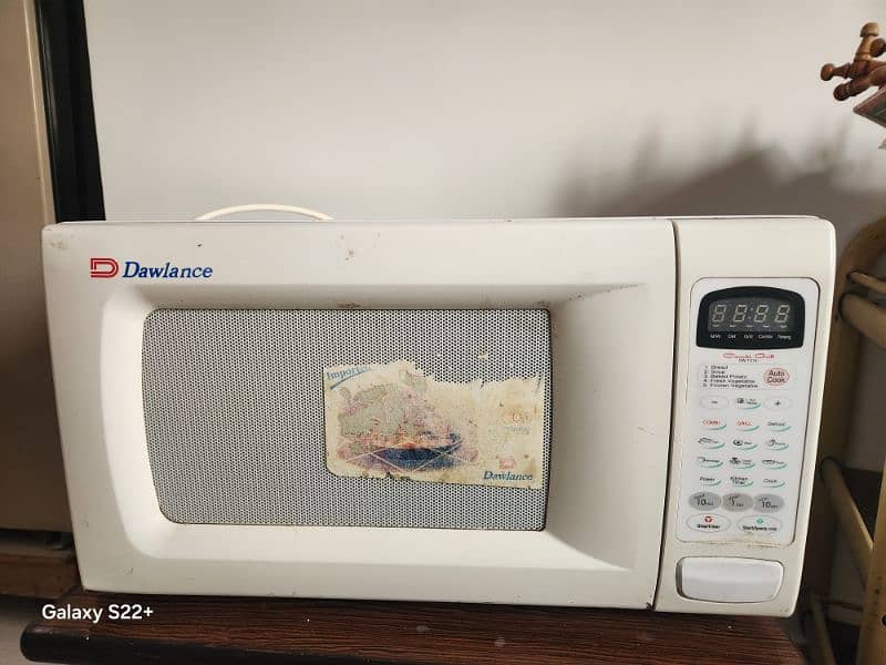 Dawlance Microwave Oven 1