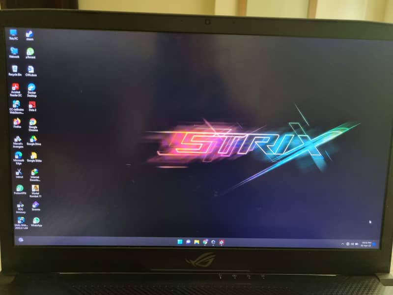 ASUS ROG Strix Scar 2 (GL703GM) power machine 10