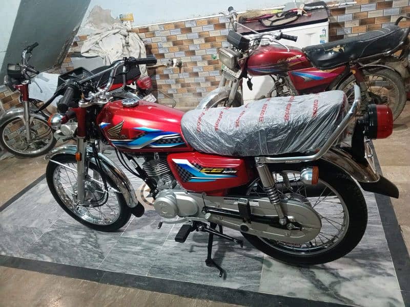 Honda 125 total janman urgent sale (03099019119) 2