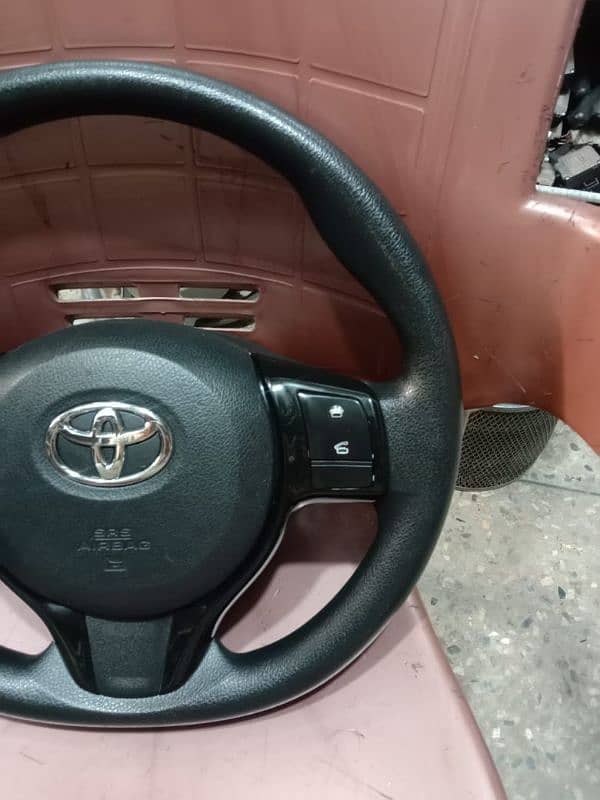 Toyota Vitz New Multimedia Steering with Airbag 3