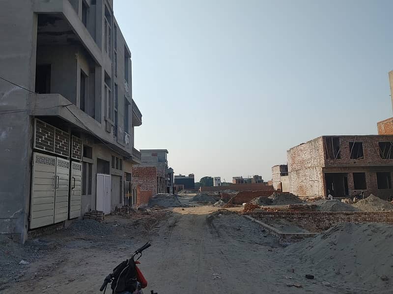 Prominently-Located 3 Marla Residential Plot Available In Punjab University Society Phase 2 2