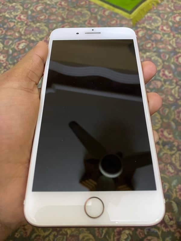 IPhone 7 Plus PTA Approved 32 Gb With Box Sealed Phone. 7