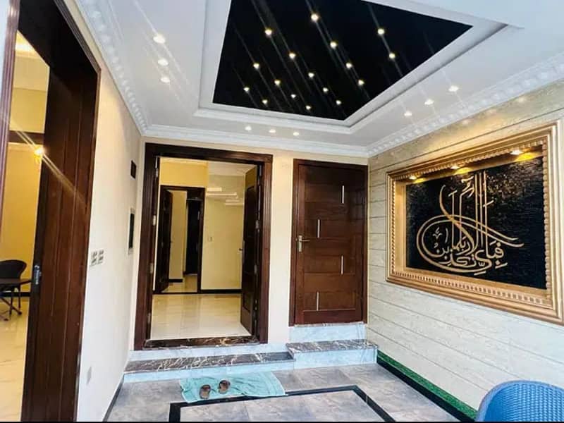 5 MARLA DOUBLE STOREY HOUSE FOR RENT IN NAWAB TOWN 0