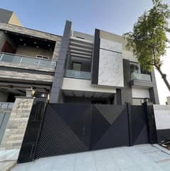 5 Marla Beautiful Luxury House For Sale In Etihad Town Prime Location