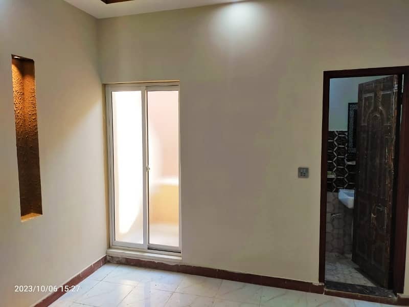 10 Marla Upper Portion For Rent In Nawab Town 0