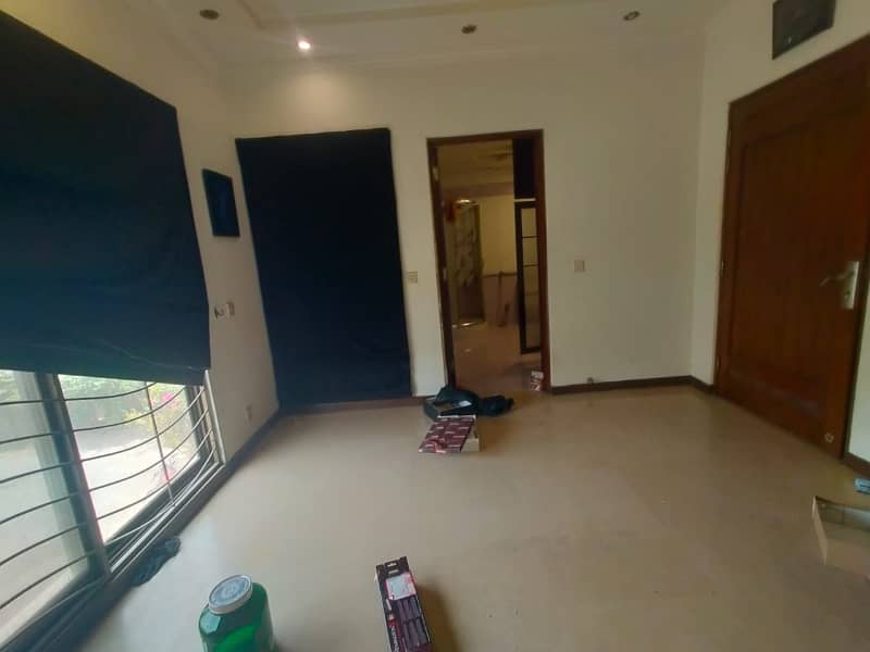 Beautiful 6 marla full house available for Rent in DHA Lahore phase 3 6