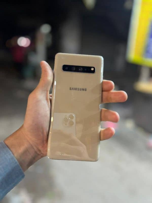 Samsung Galaxy S10 5g 3