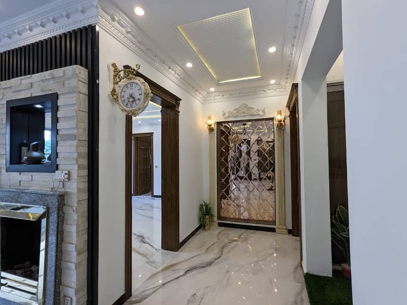 A BEAUTIFUL 1 KANAL HOUSE FOR SALE IN SHAHEEN BLOCK SECTOR B BAHRIA TOWN LAHORE 25