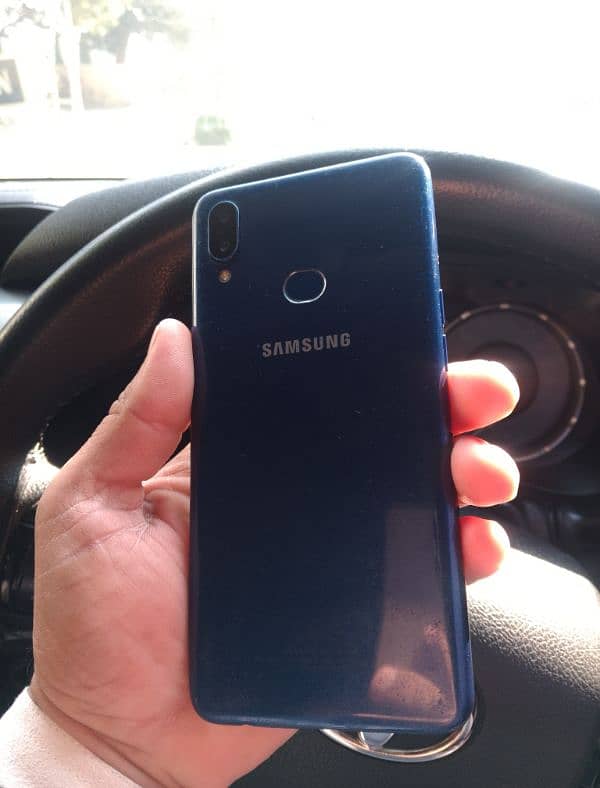 Samsung a10s with box 7