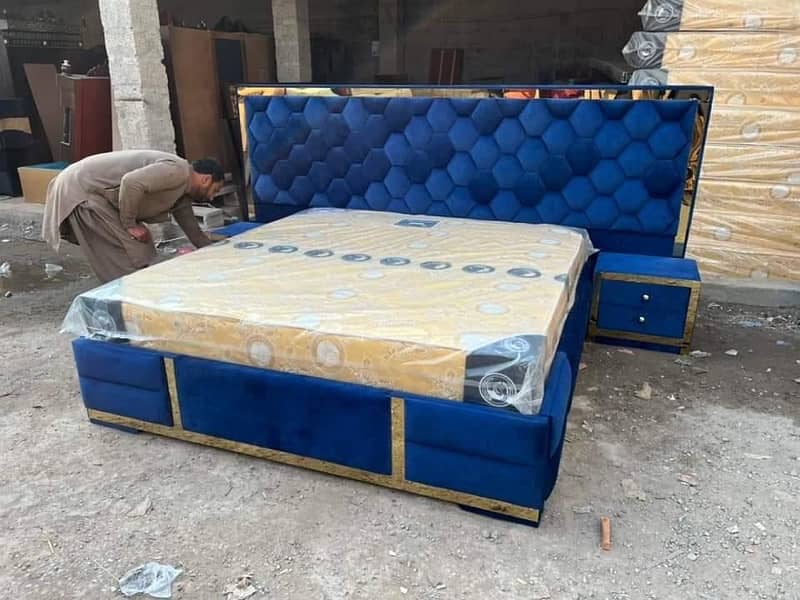 Double bed /side table/furniture/king size bed/wooden bed/dressing 14