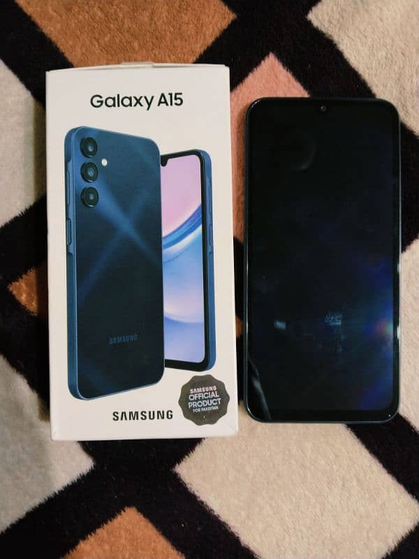 Samsung A15 8/256  with 8gb extended ram 4