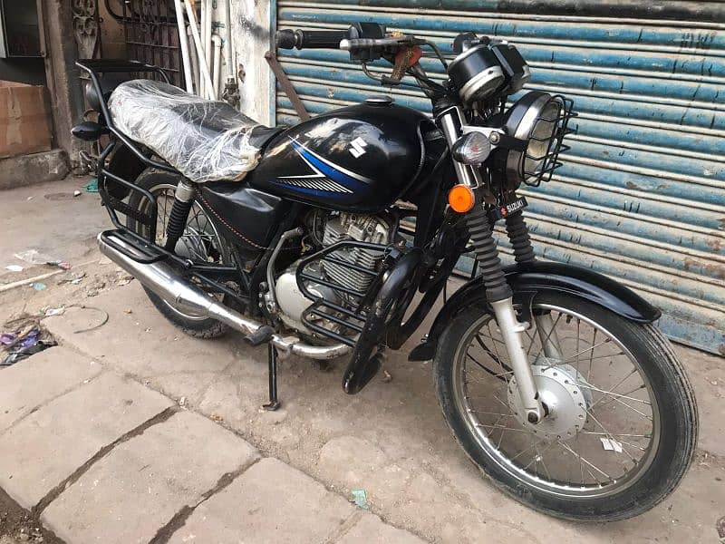 Suzuki gs150 7