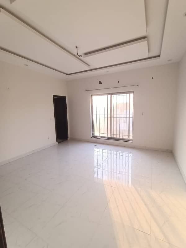 Prime Location 10 Marla Upper Portion For rent In Beautiful Jubilee Town - Block C 0