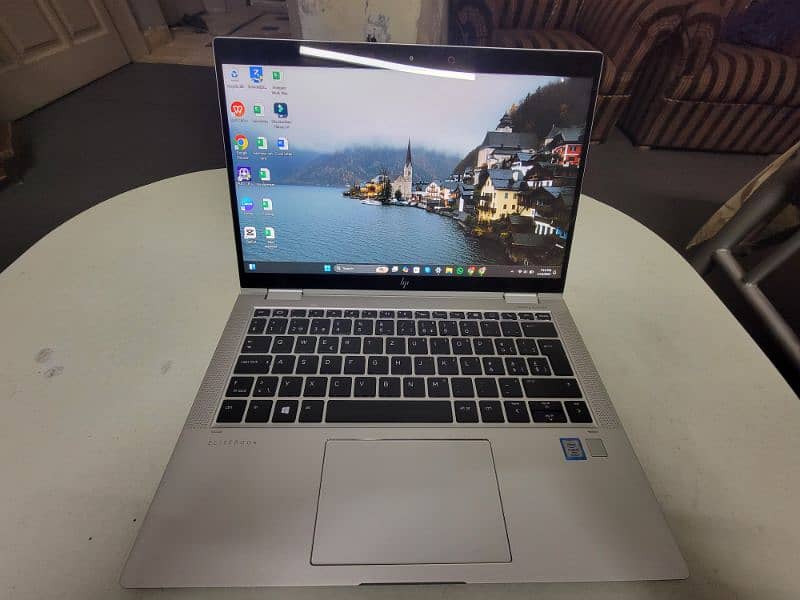 HP EliteBook 1030 G4 - 8th Gen Core i5  x360 touch 6