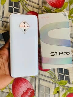 vivo s1 pro 8/128 Gb with box and charger