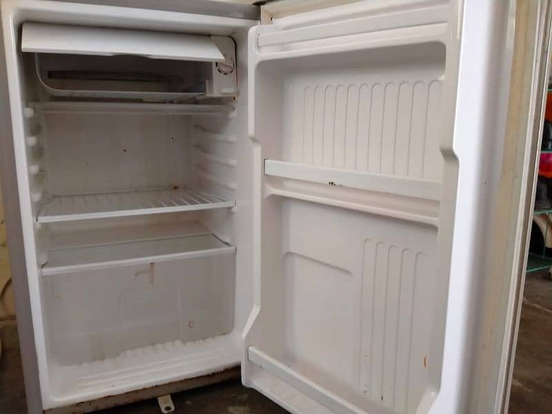 Mini Freezer+ Refrigerator 4