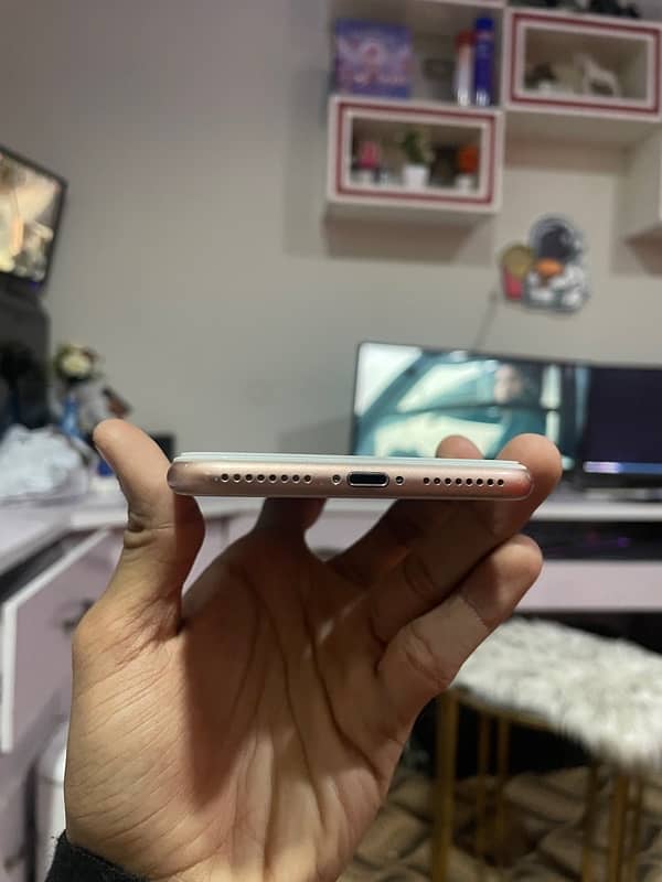 Iphone 8 plus pta approved 256gb 2