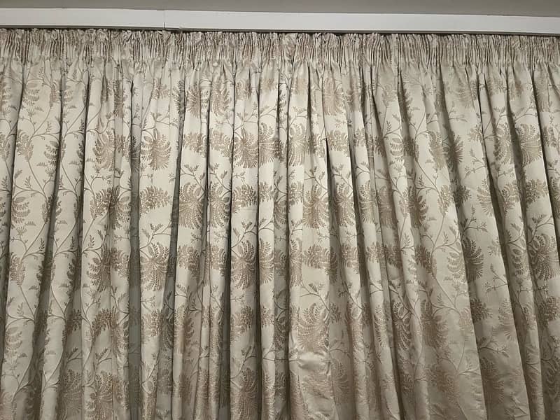 Brand New Jacquard  off white curtains 0