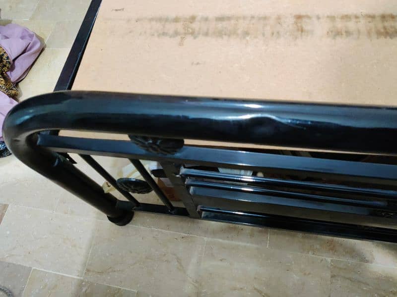 Steel bed for sale (without mattress) 2