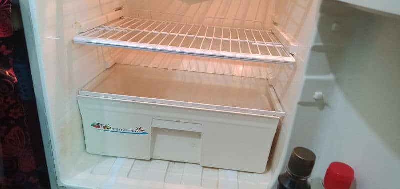 PEL refrigerator 0