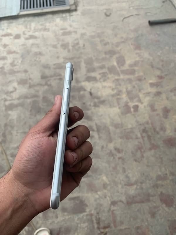 iPhone 8 plus 256 pta 4