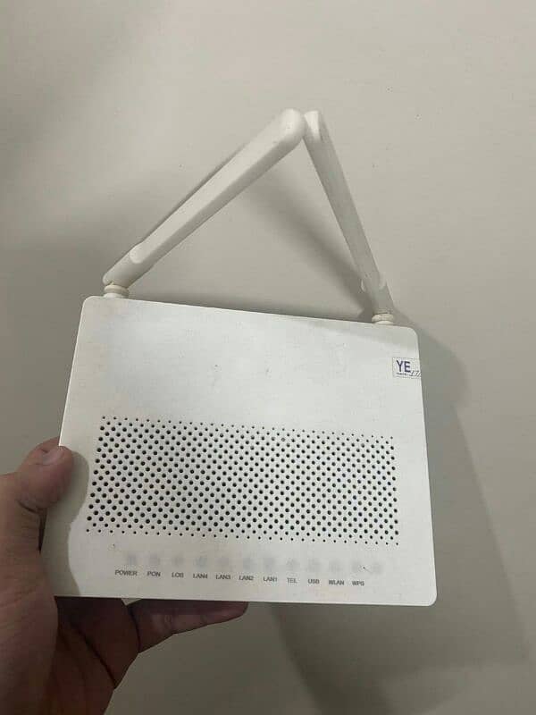 WiFi Router HG8546M 0