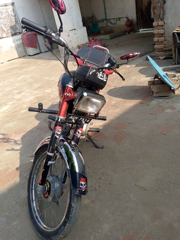 urgent sale Honda 70 model 2018 new condition 0