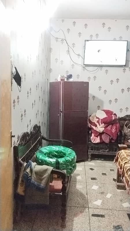 2 Marla Lower Portion Available For Rent In Township A2 Lahore 2