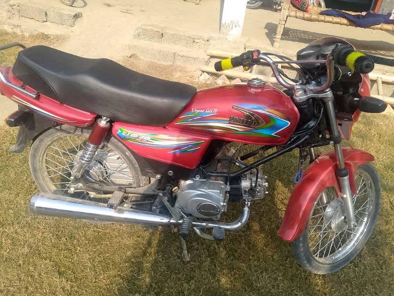 United 100 CC Bike 2