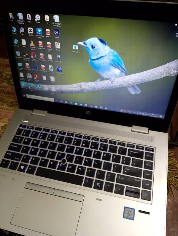 HP laptop -Probook -640 G4- 16/256 0