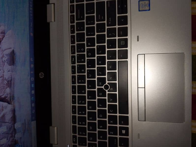 HP laptop -Probook -640 G4- 16/256 5