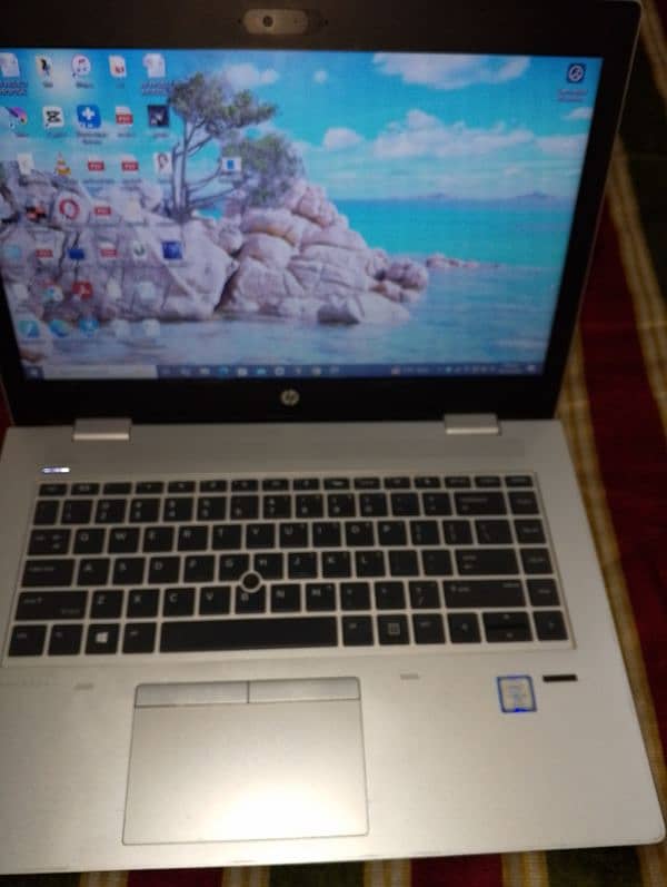 HP laptop -Probook -640 G4- 16/256 7