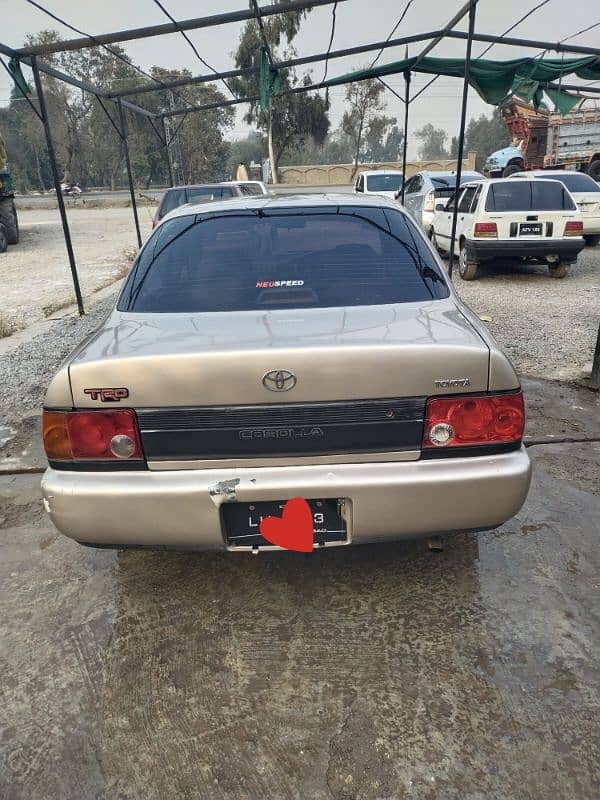 Toyota Corolla 1993 4