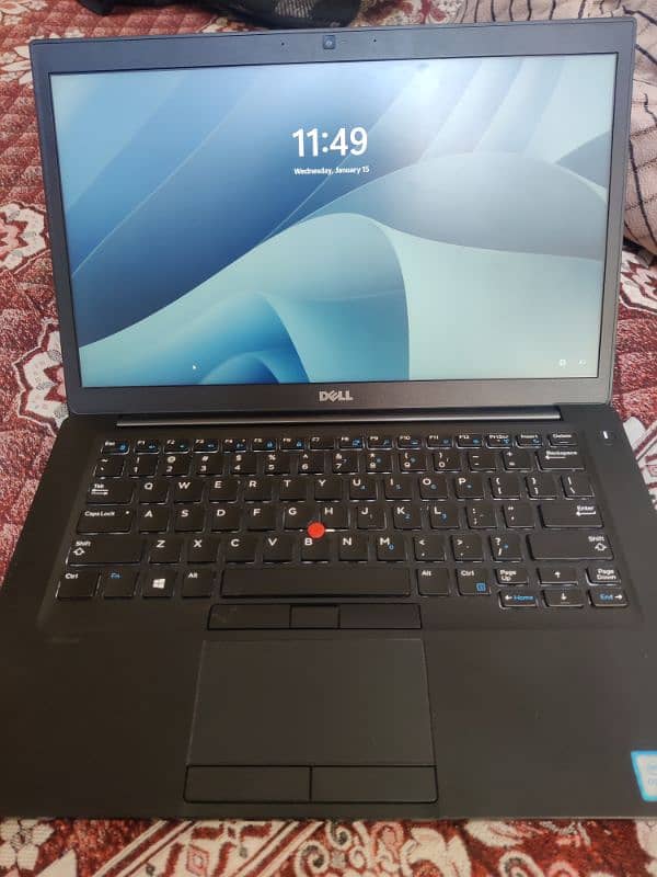 Dell Laptop Core i5 6th Gen 32 GB Ram 256 GB Rom DDR 1