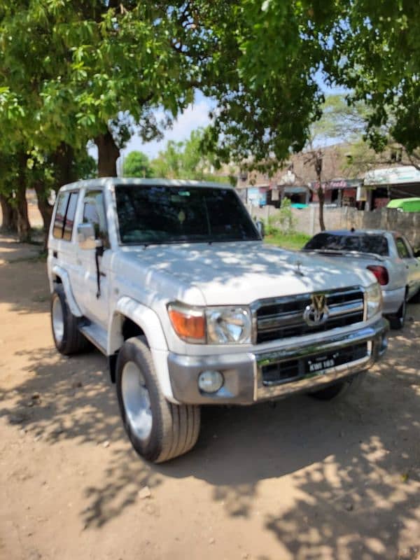 land cruiser 1989 army auction 1