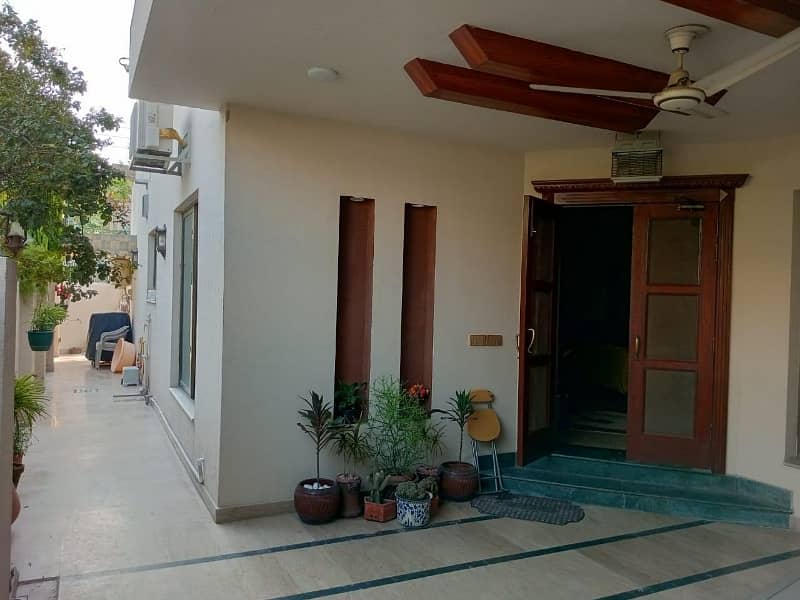 12 Marla House Available In DHA Phase 4 - Block GG For sale 24