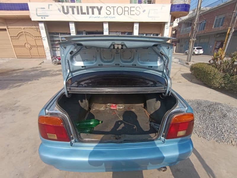 Suzuki Baleno 2003 8