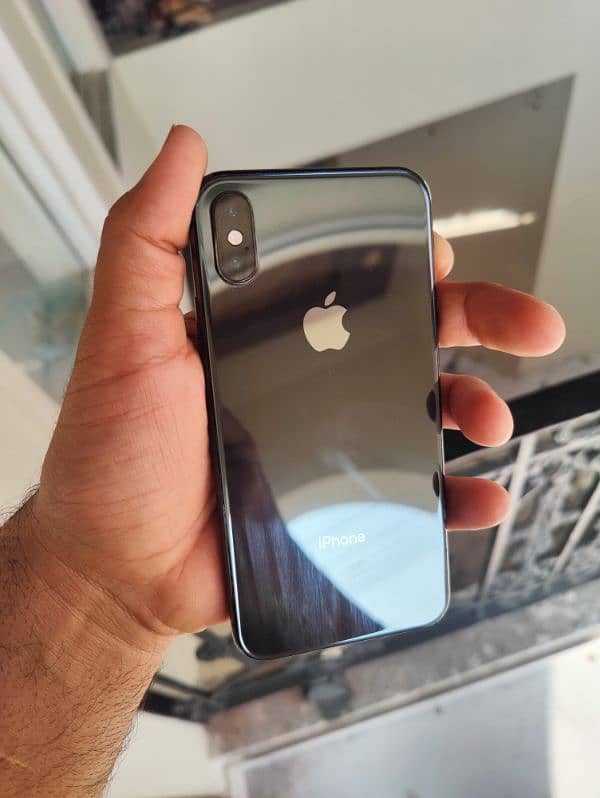 iPhone Xs 7