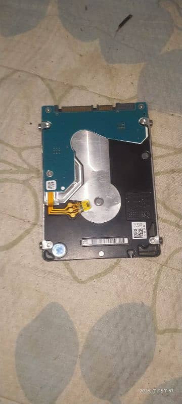 SEAGATE 2TB HDD excellent 3