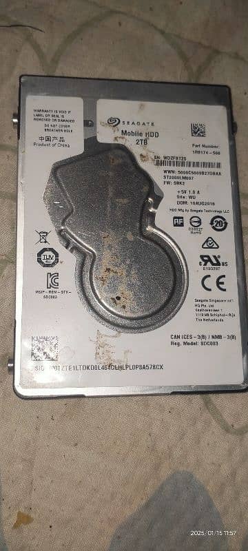 SEAGATE 2TB HDD excellent 5