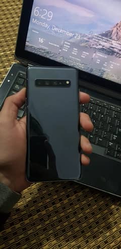 Samsung S10 Plus 5g ( 512gb )