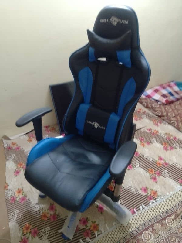 chair for sale 03238985843 watsapp only 1